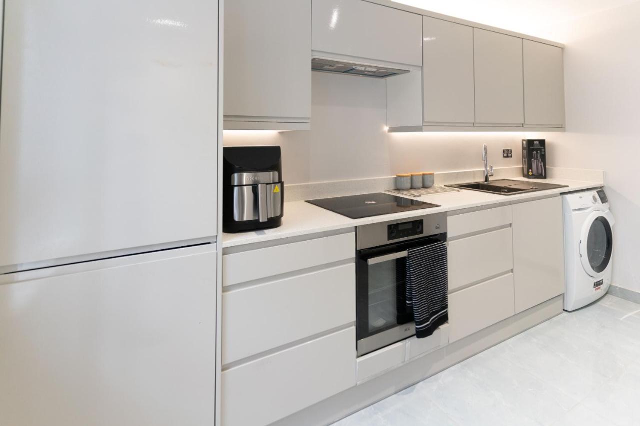 Luxury 5Bd Suite Guest House London Exteriör bild