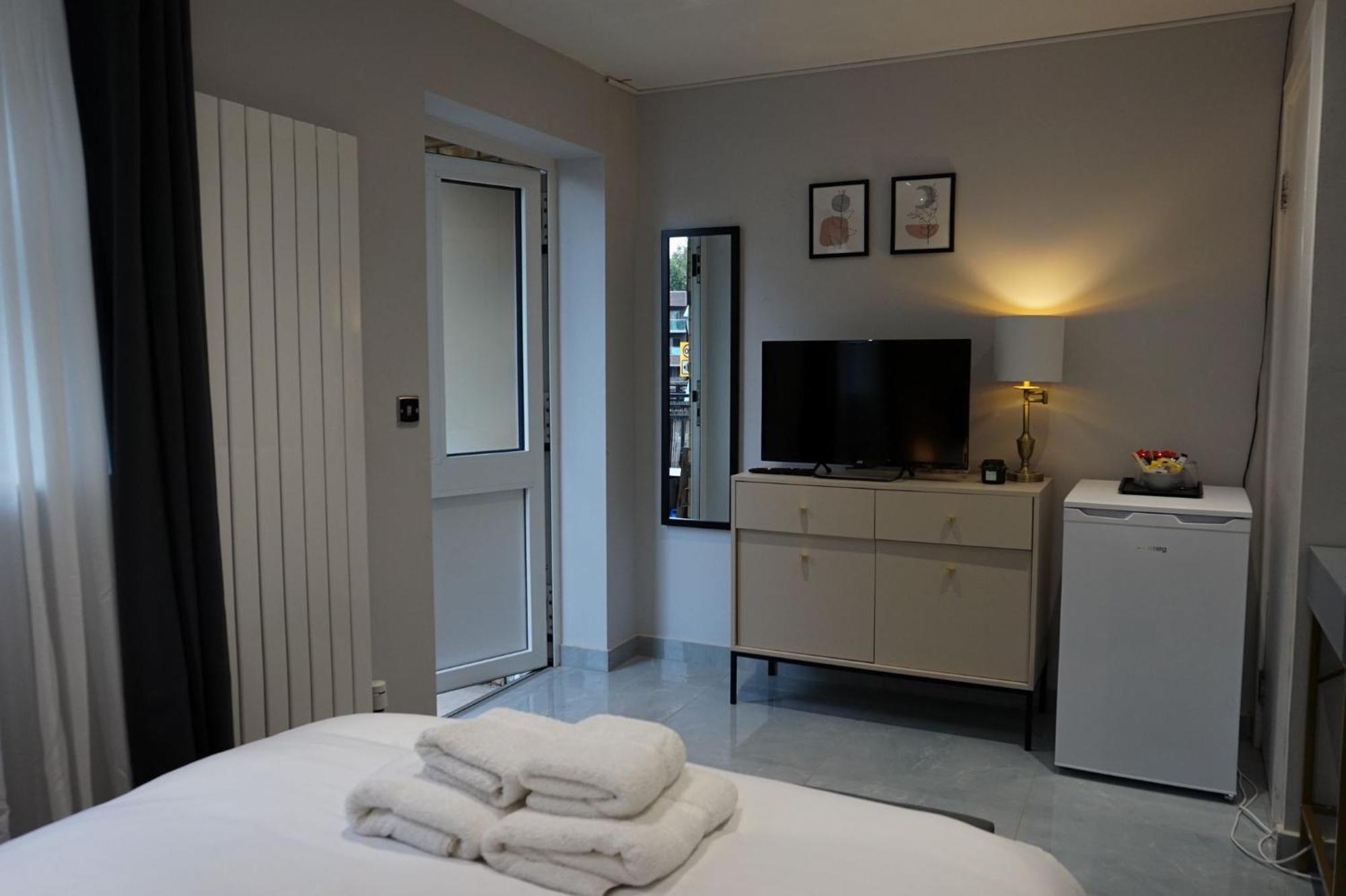 Luxury 5Bd Suite Guest House London Exteriör bild